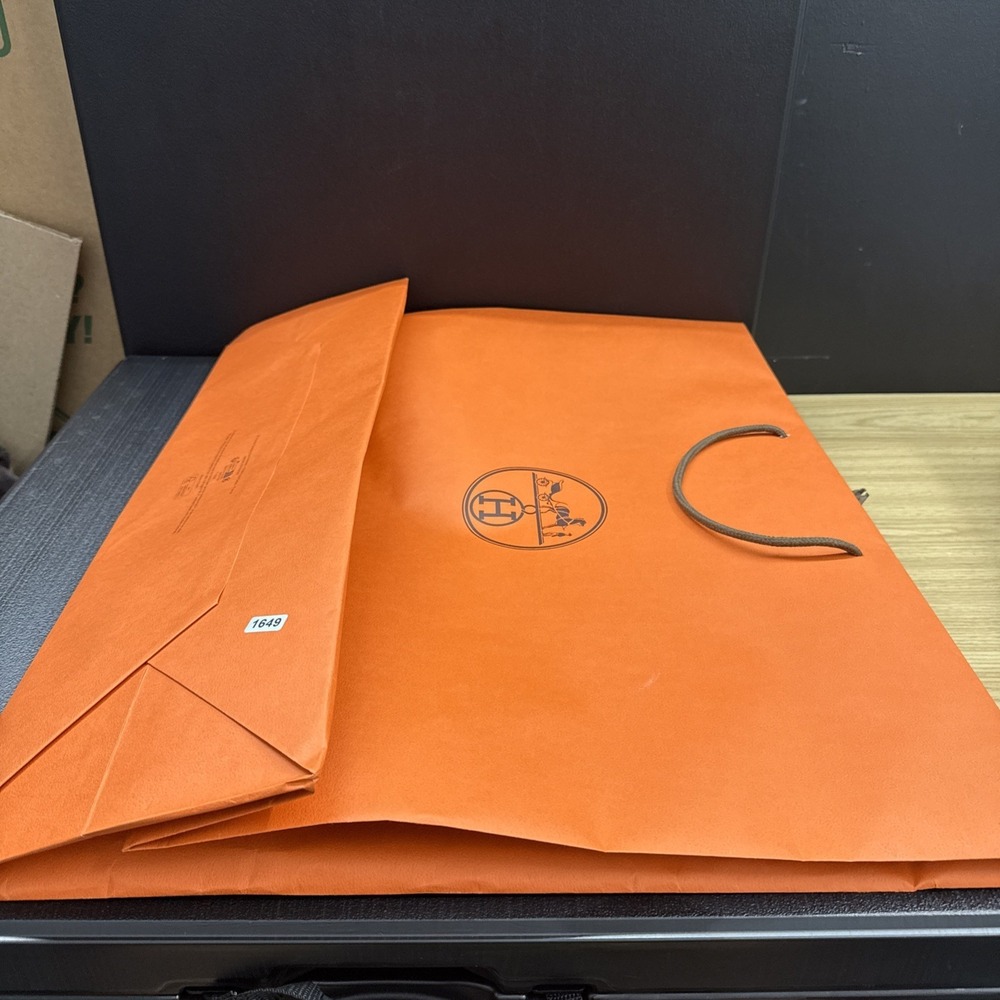 Auth Hermes Extra Large Shopping Gift Paper Tote Bag 23.5 x 19.25 x 7.5 #1649